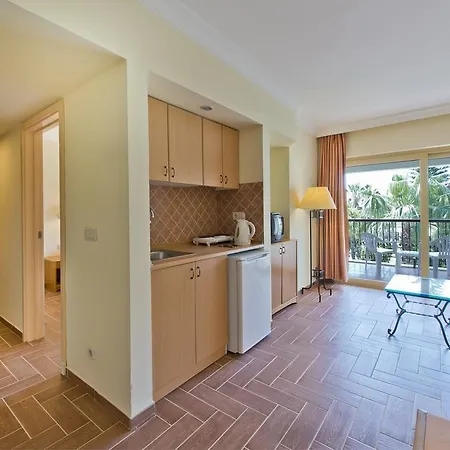 Hotel de apartamente Kentia Apart 4*
