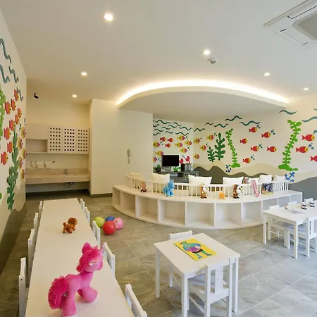 Hotel de apartamente Kentia Apart 4*