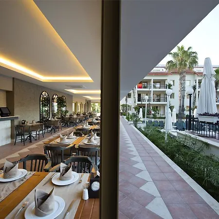 Aparthotel Kentia Apart 4*